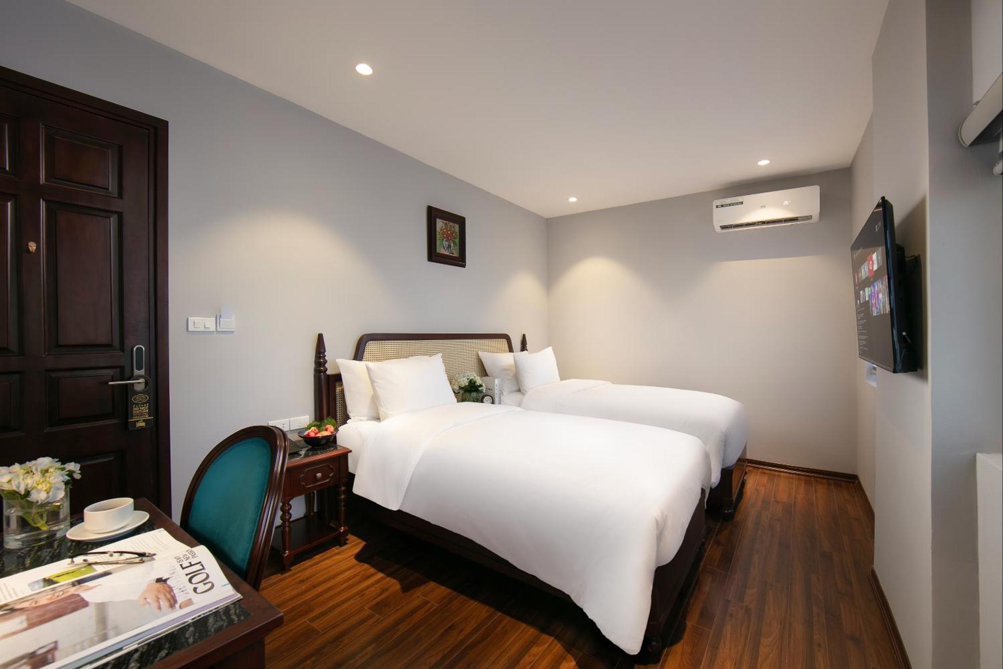 Serene Central Hotel ハノイ市 エクステリア 写真