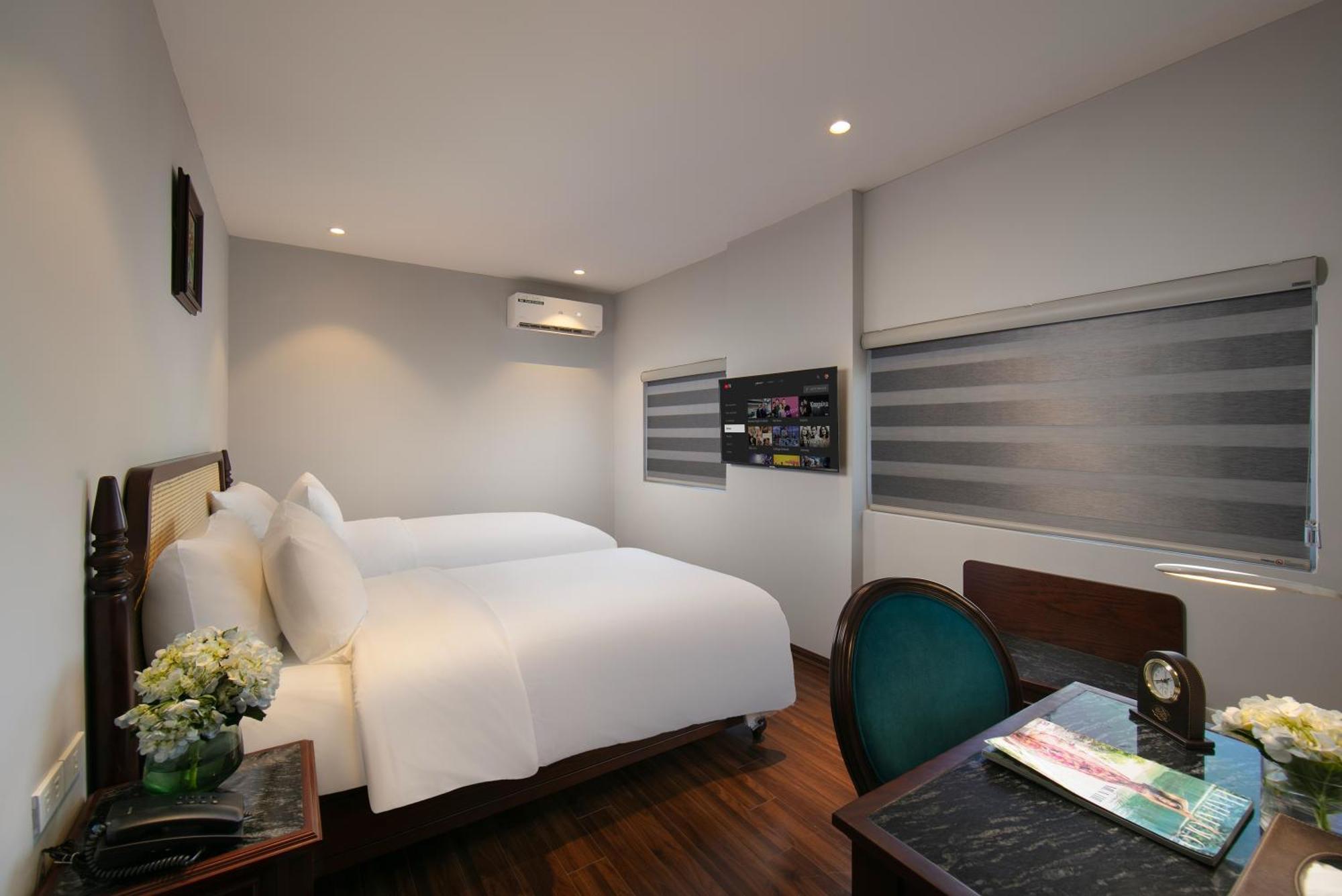 Serene Central Hotel ハノイ市 エクステリア 写真