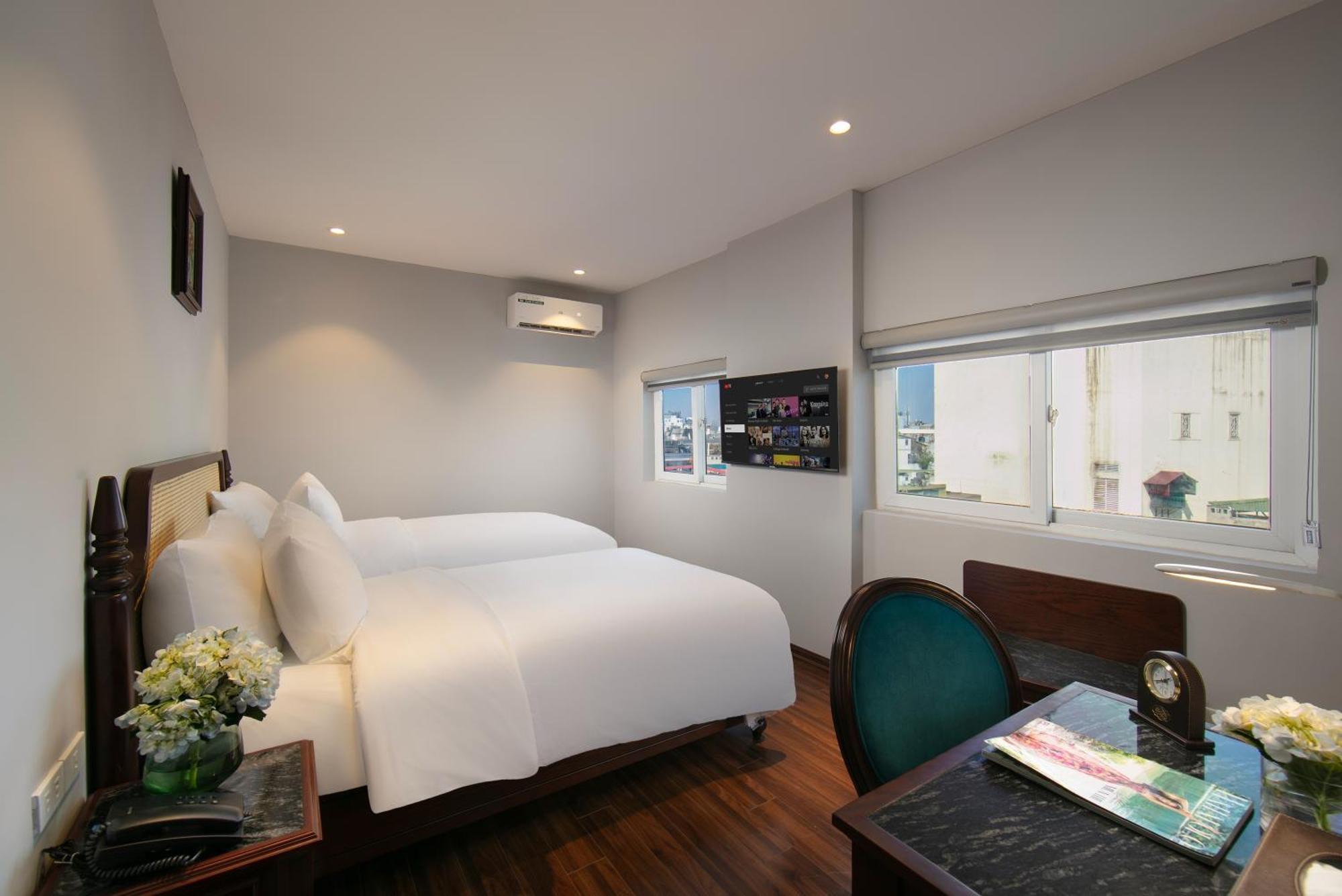 Serene Central Hotel ハノイ市 エクステリア 写真